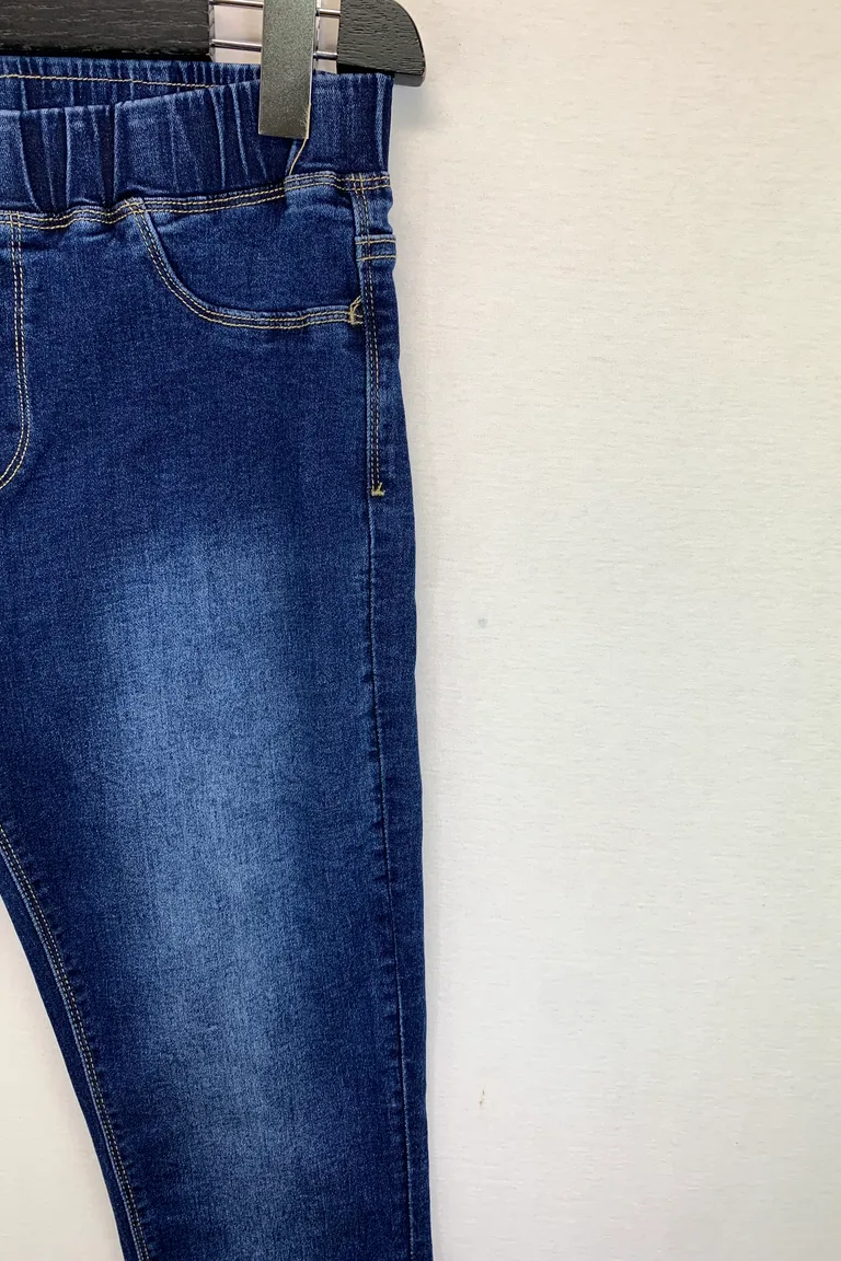 Jeans - Image 2