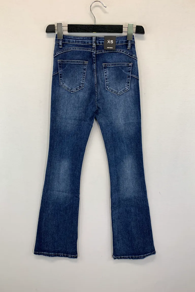 Jeans - Image 2