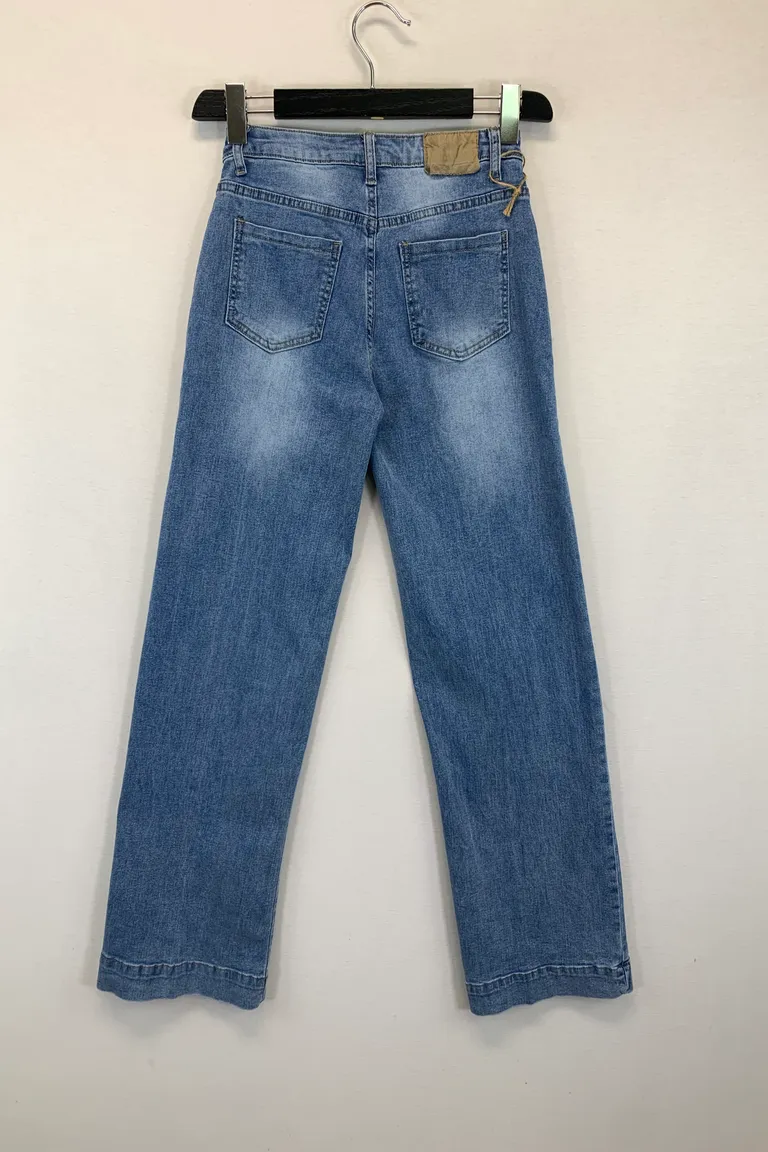 Jeans - Image 2