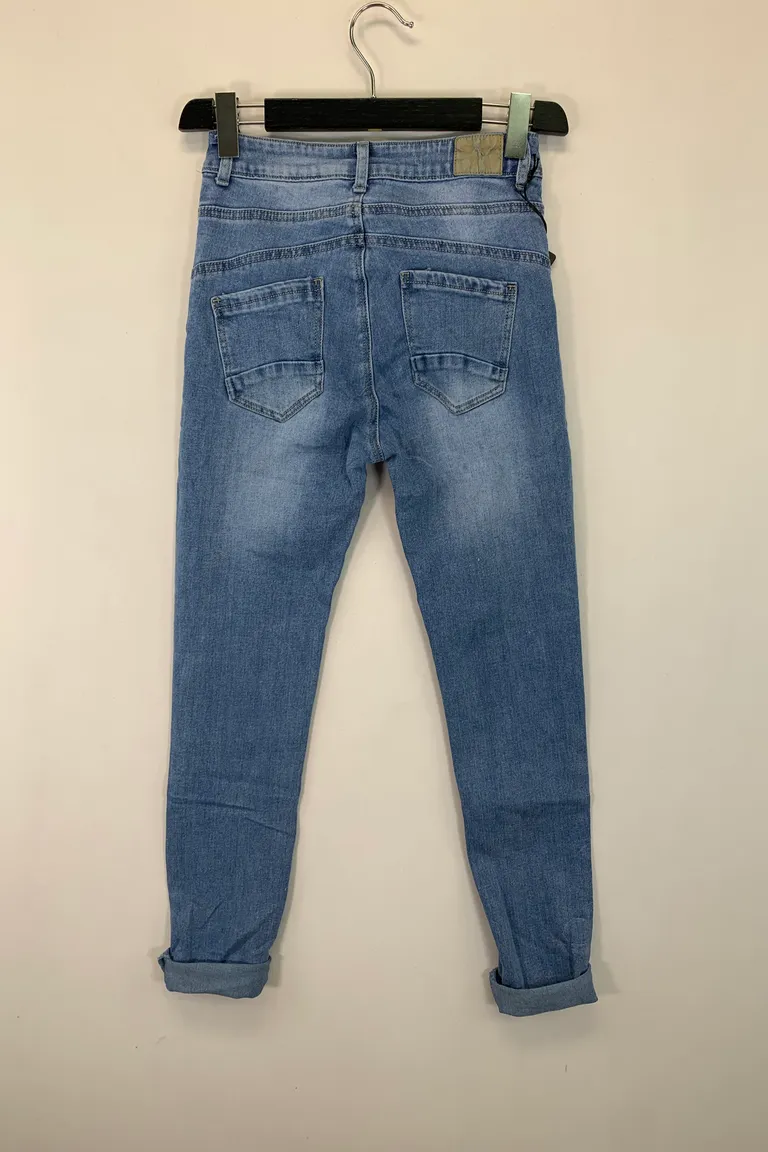 Jeans - Image 2