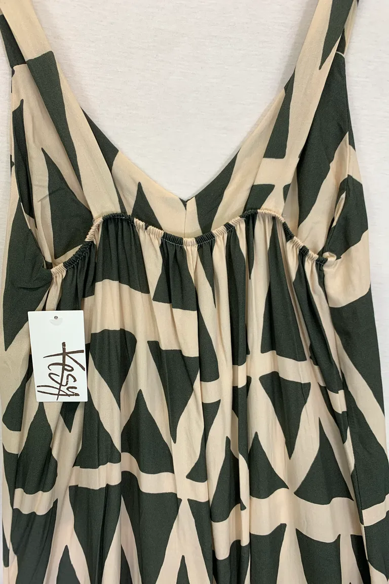 Tuta - Image 2