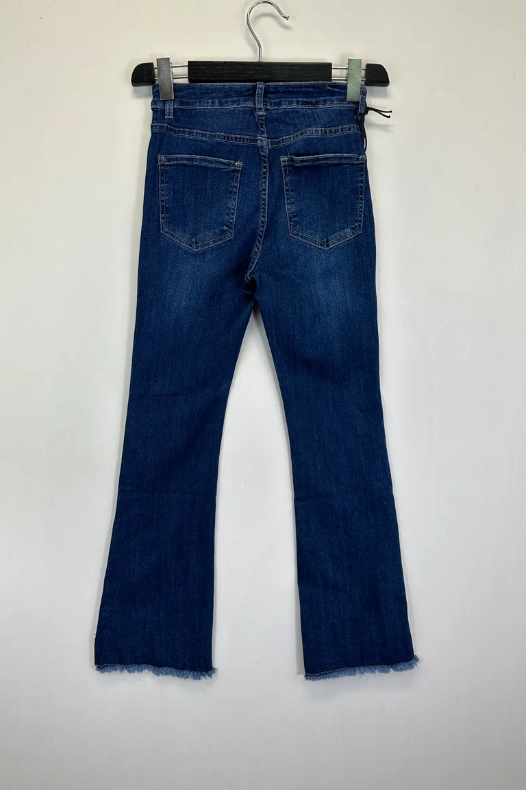 Jeans - Image 2