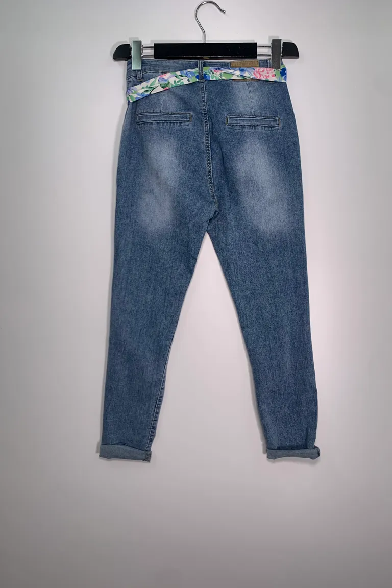 Jeans - Image 2