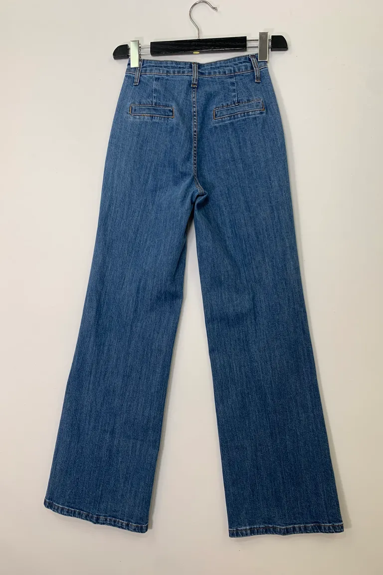 Jeans - Image 2