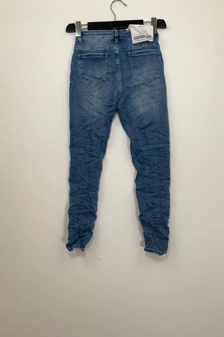 Jeans - Image 2
