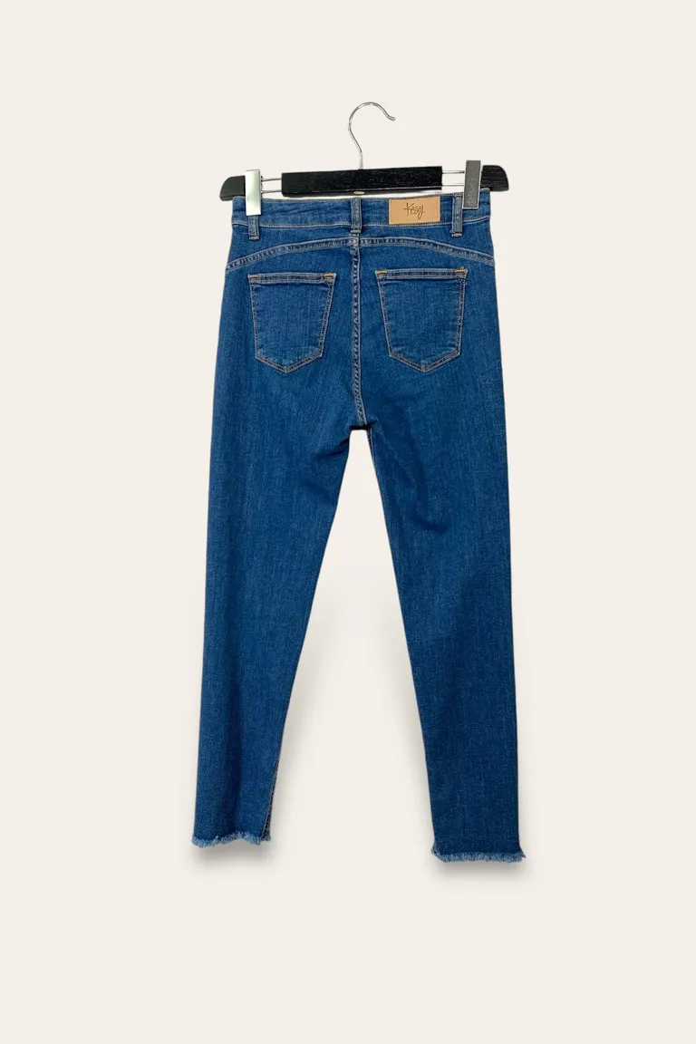 Jeans - Image 2