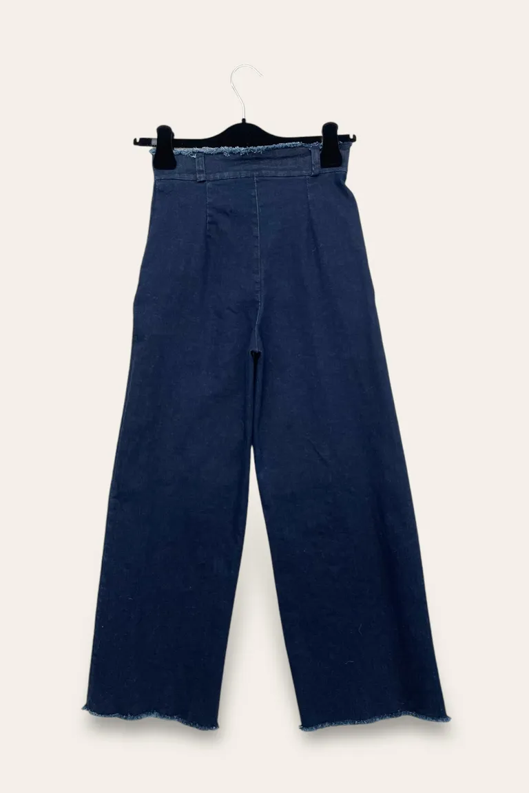 Jeans - Image 2
