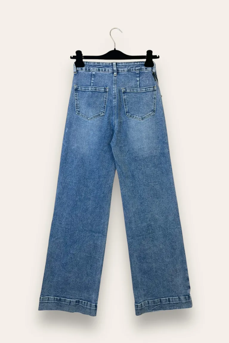 Jeans - Image 3