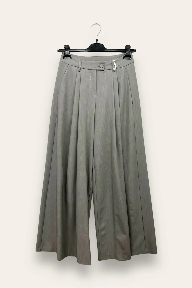 Pantalone - Image 1