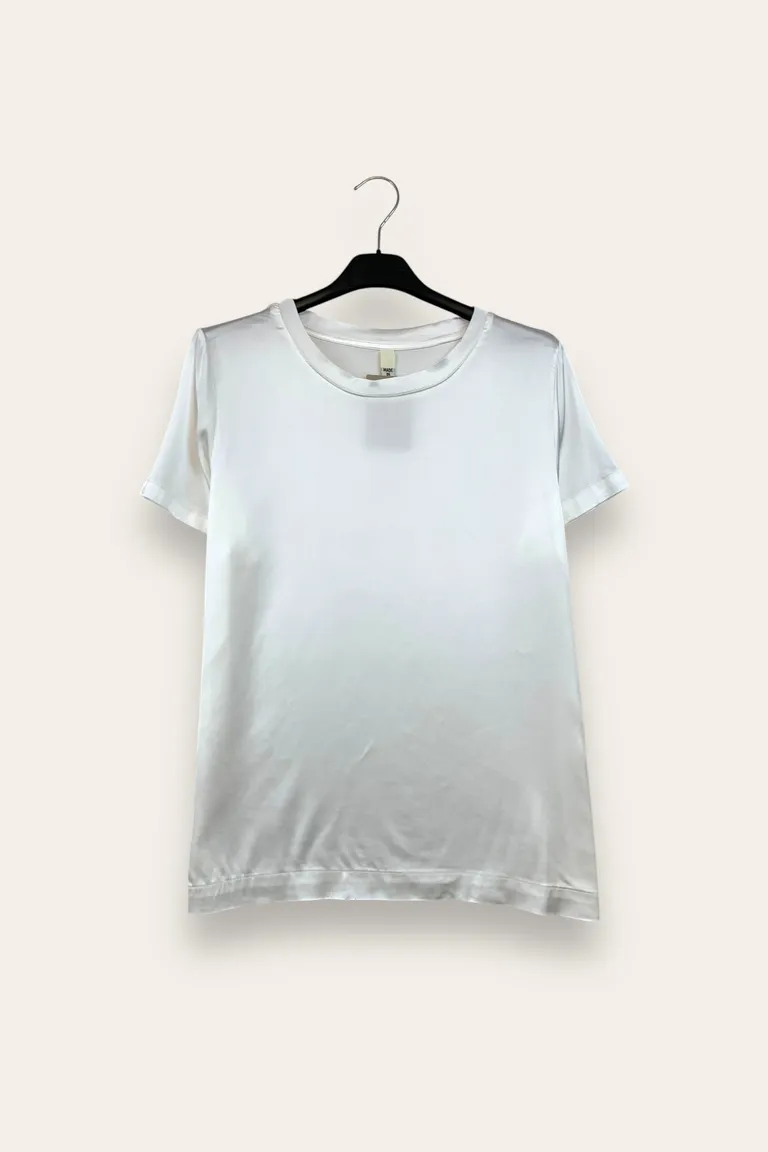 T-shirt - Image 8