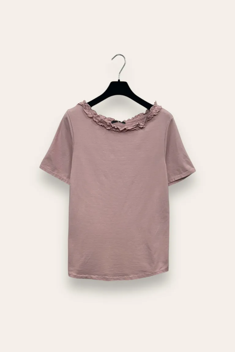 T-Shirt - Image 1