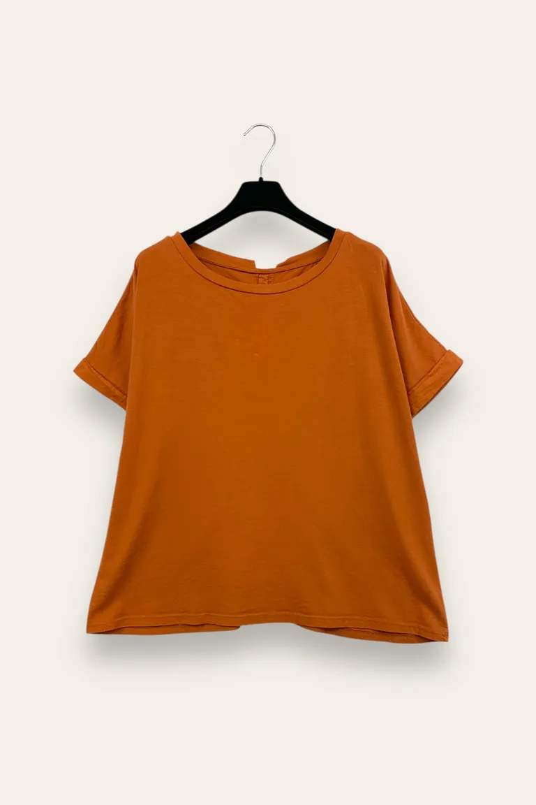 T-shirt - Image 1