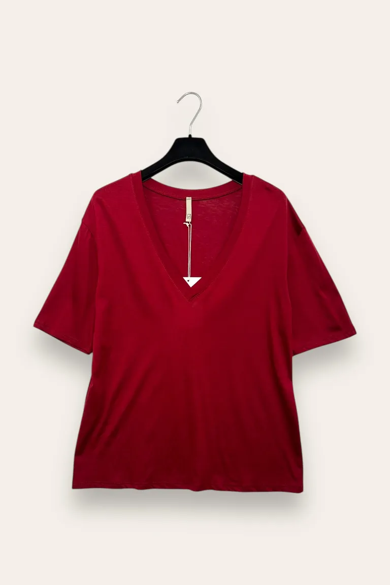 T-shirt - Image 1