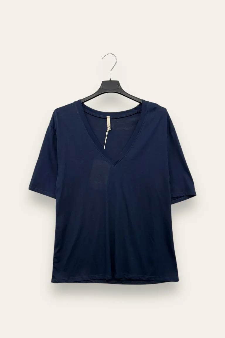 T-shirt - Image 8