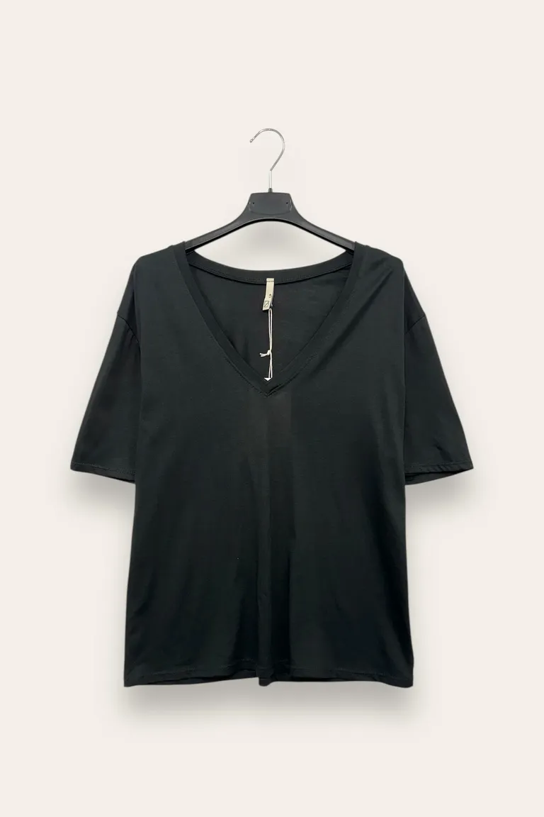 T-shirt - Image 9