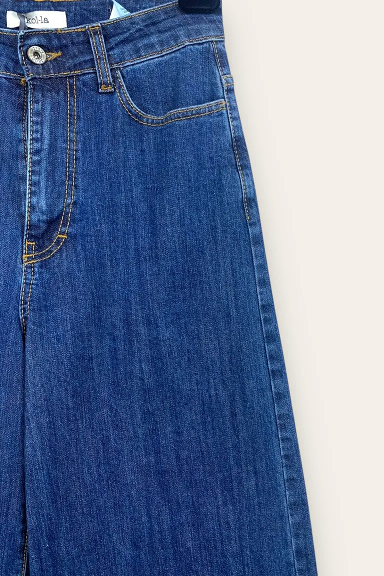 Jeans - Image 2
