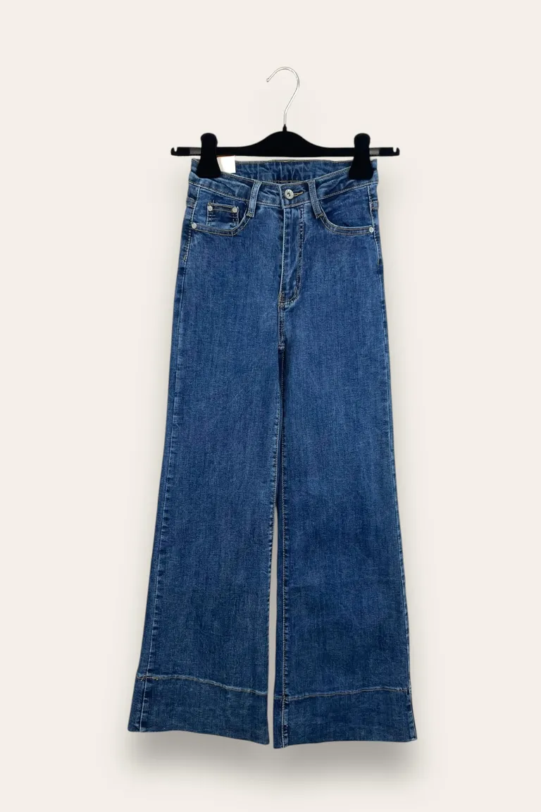 Jeans - Image 1