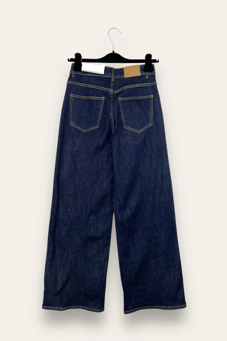Jeans - Image 3