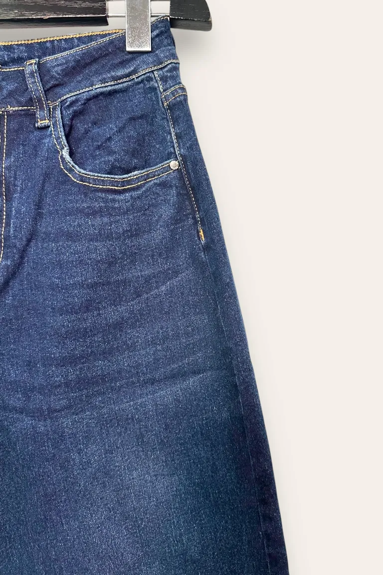 Jeans - Image 2