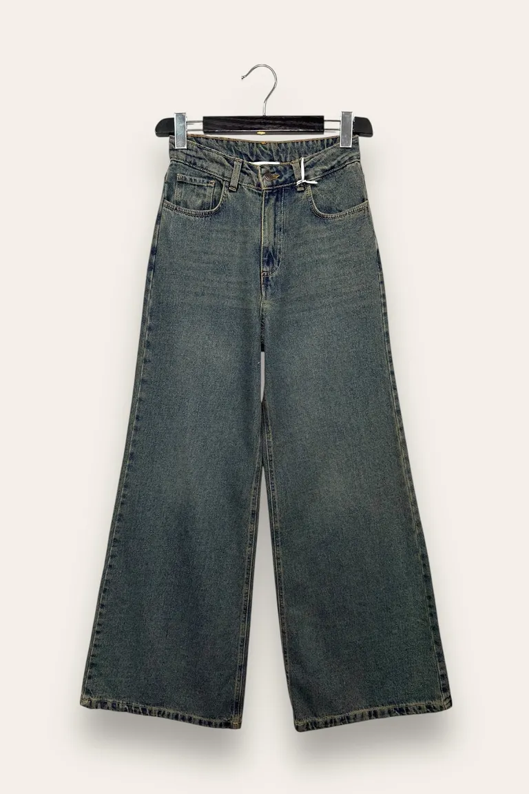 Jeans - Image 1