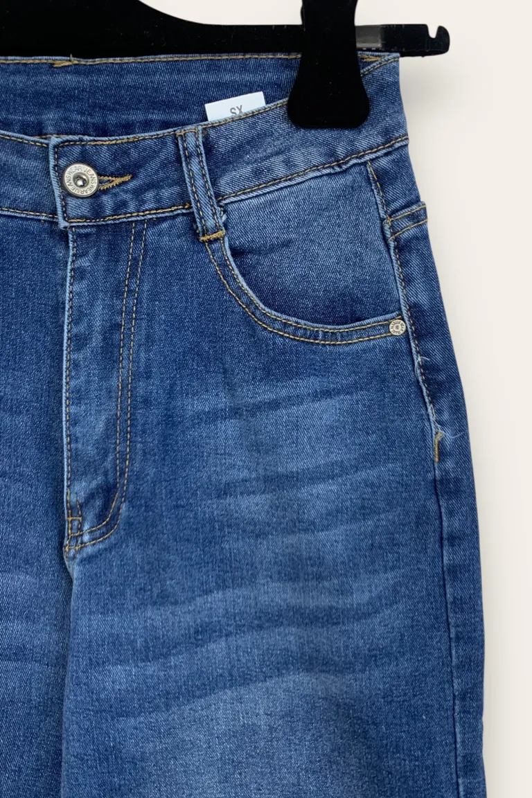 Jeans - Image 2