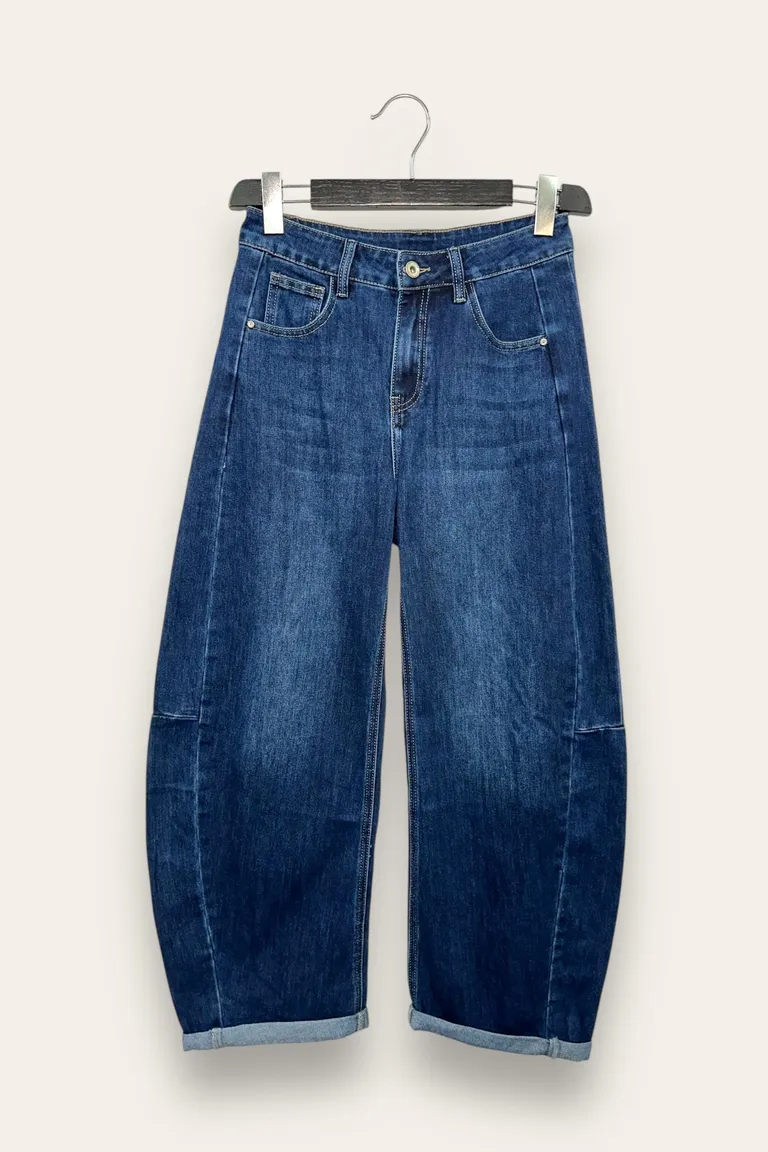 Jeans - Image 2