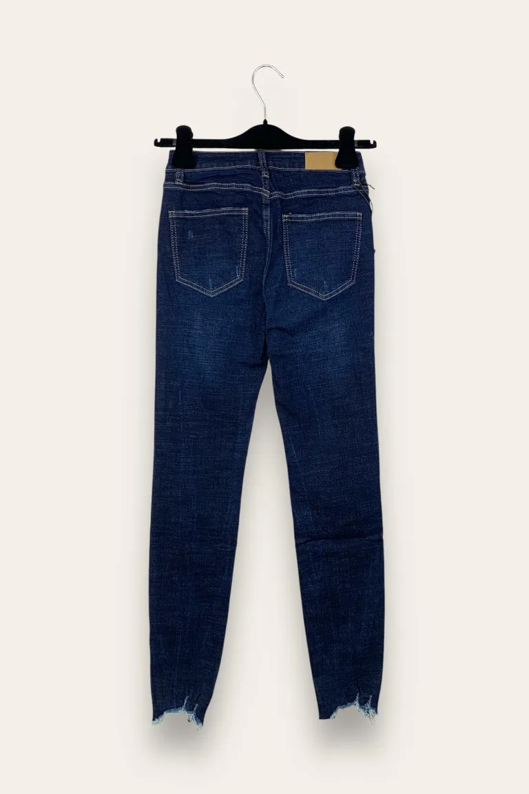 Jeans - Image 4
