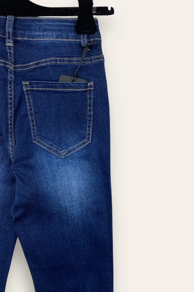 Jeans - Image 4