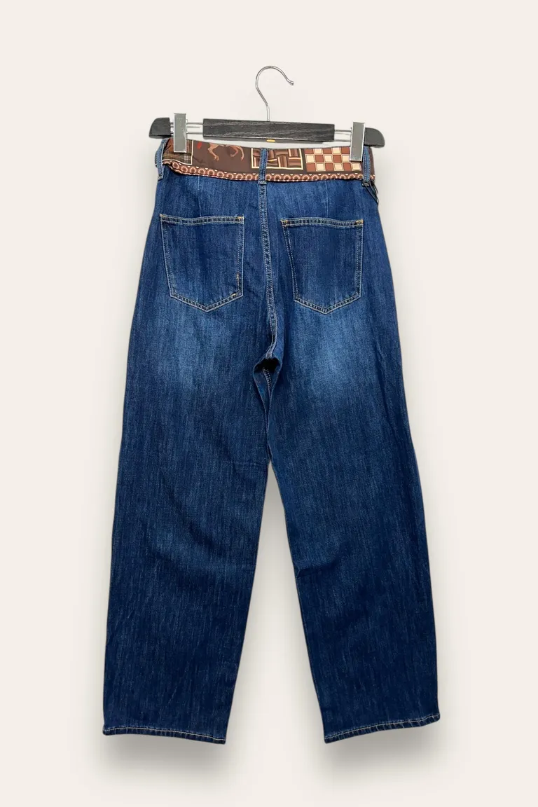 Jeans - Image 3