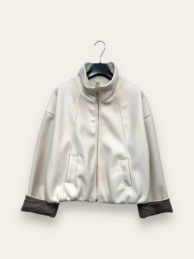 Bomber - Image 8