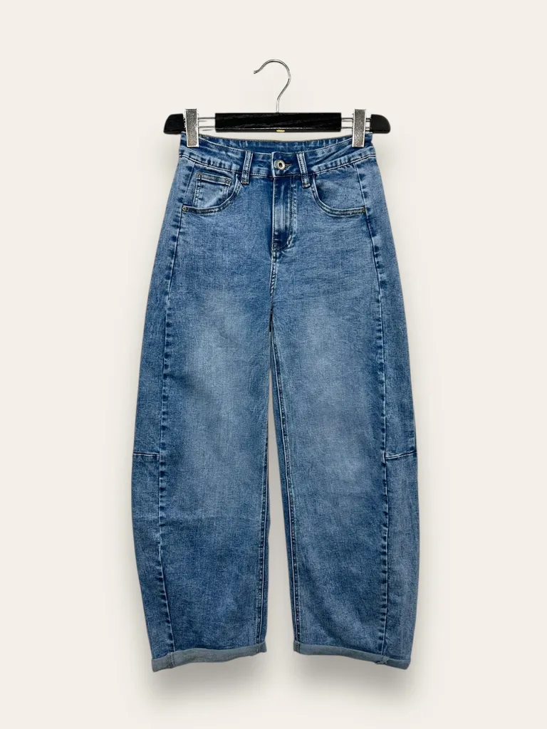 Jeans - Image 1