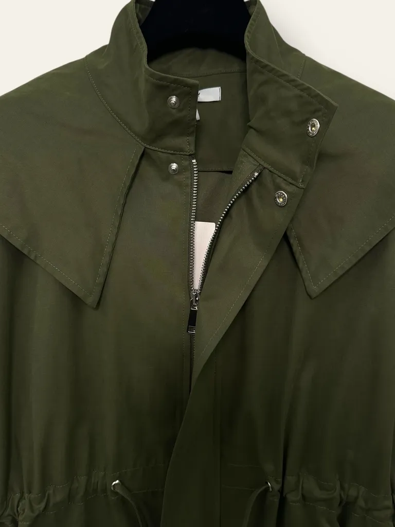 Parka - Image 4