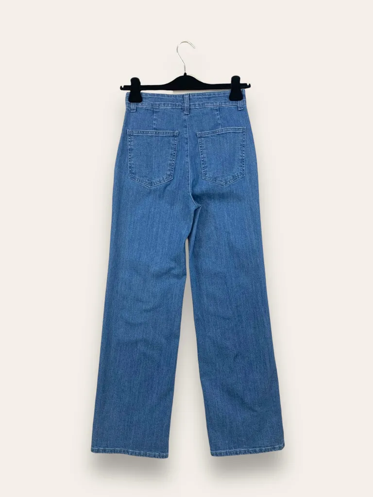 Jeans - Image 3