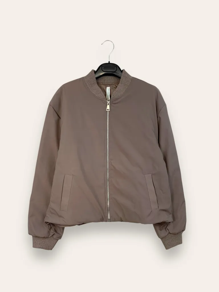 Bomber - Image 6