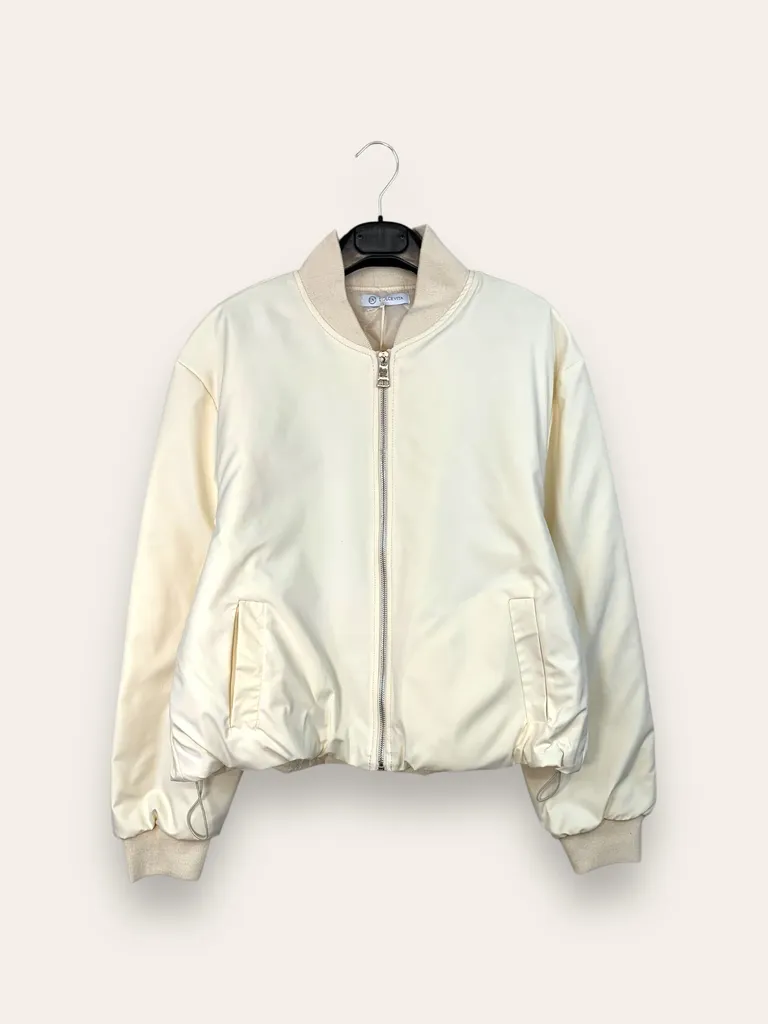 Bomber - Image 7