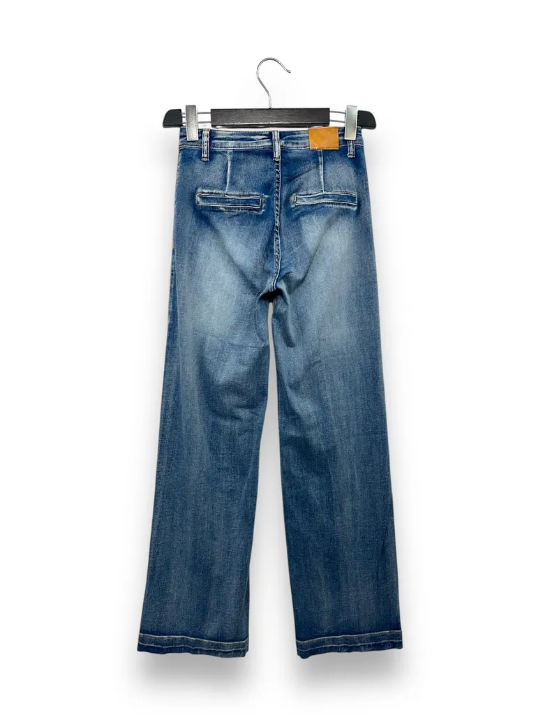 Jeans - Image 3