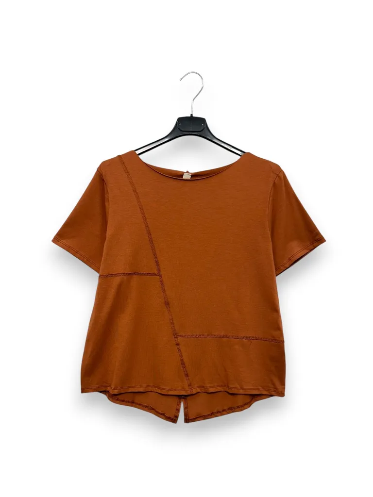 T-Shirt - Image 4