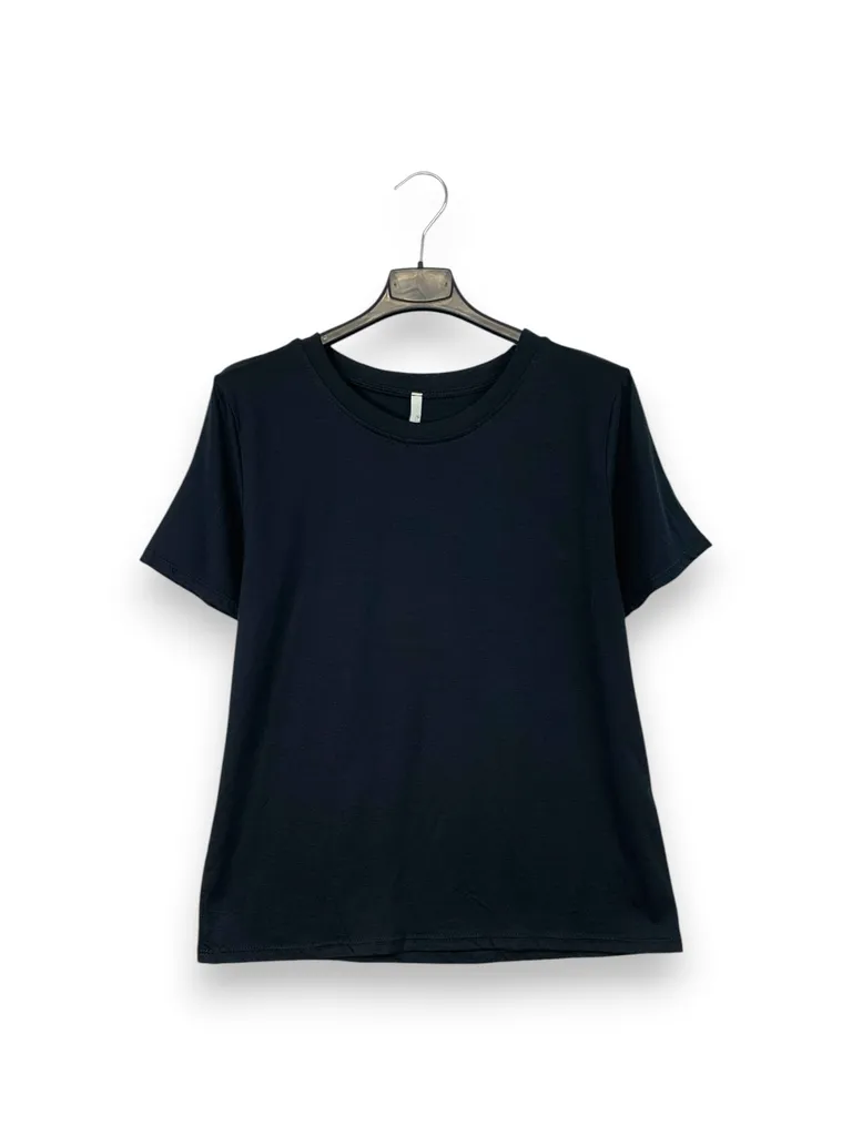 T-shirt - Image 8
