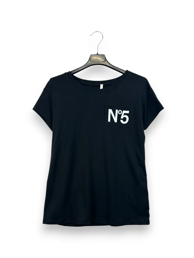 T-shirt - Image 8