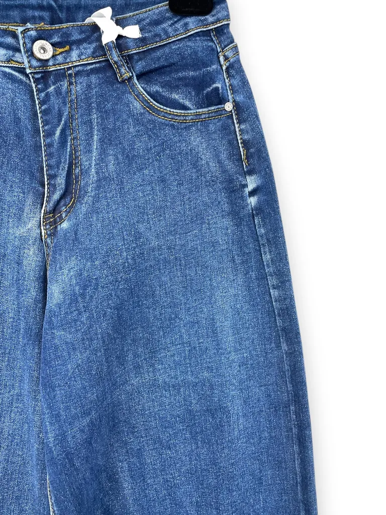 Jeans - Image 2