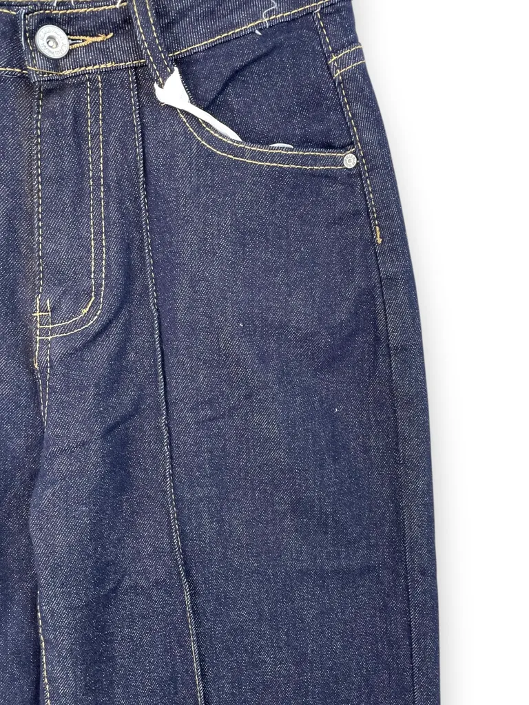 Jeans - Image 2