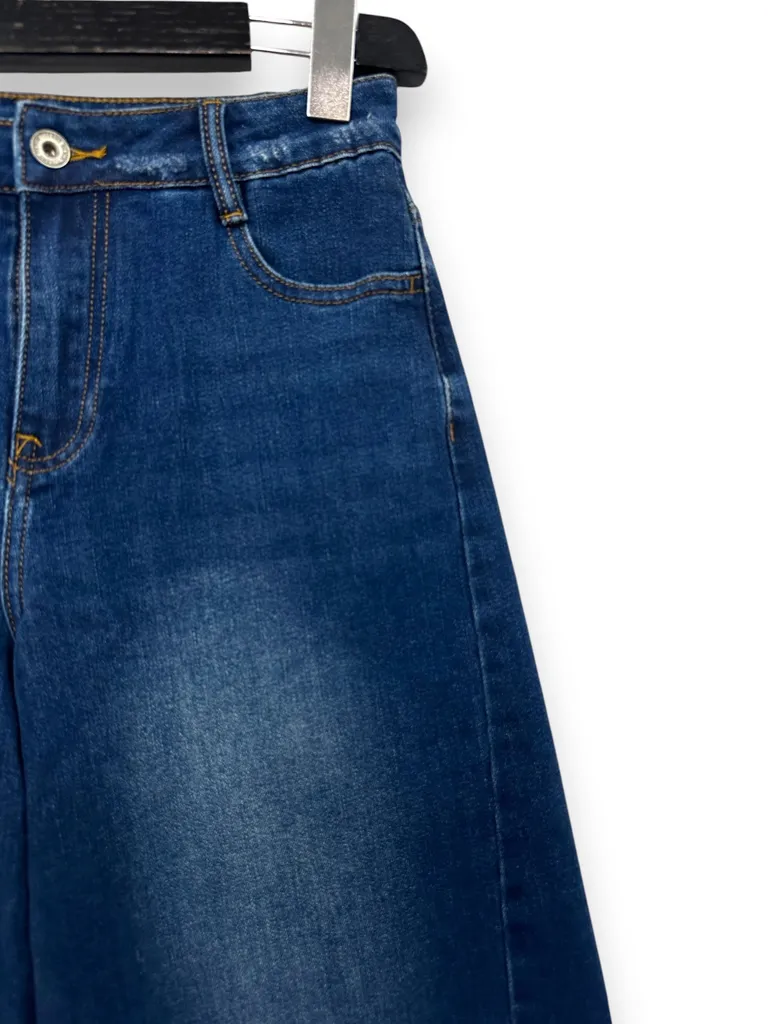 Jeans - Image 2