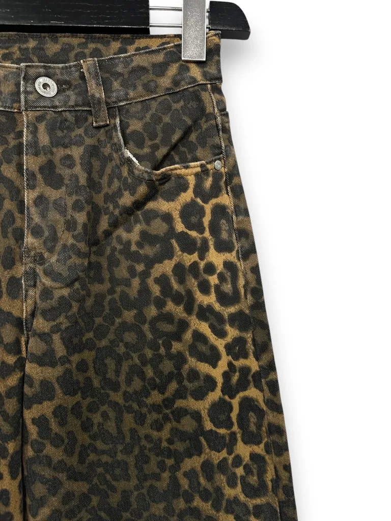 Jeans - Image 2