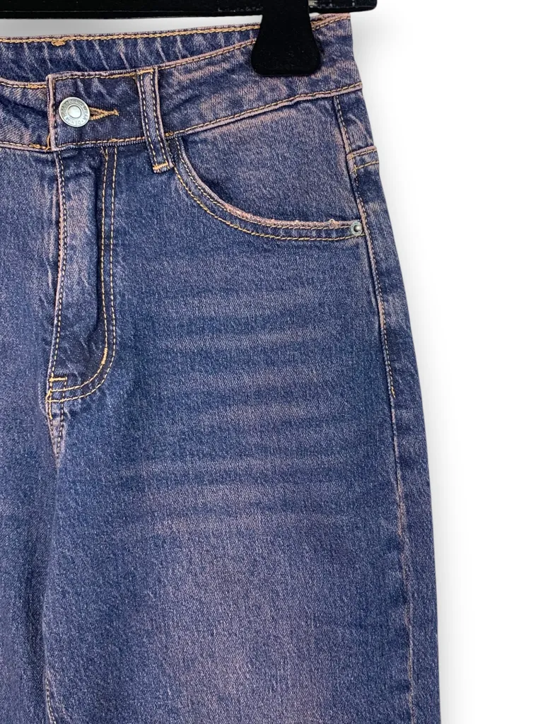 Jeans - Image 2