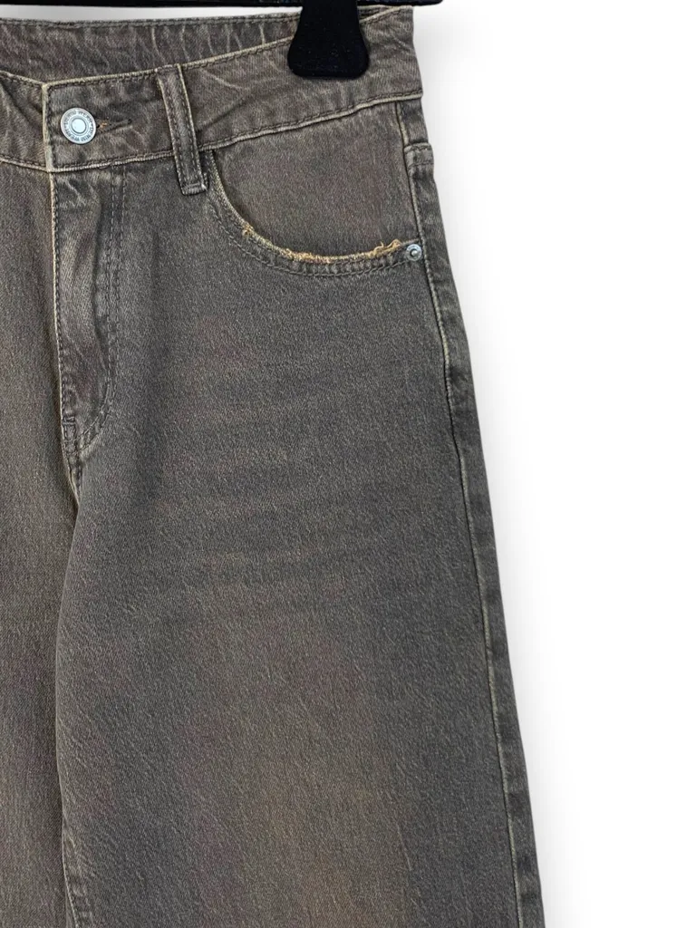 Jeans - Image 2