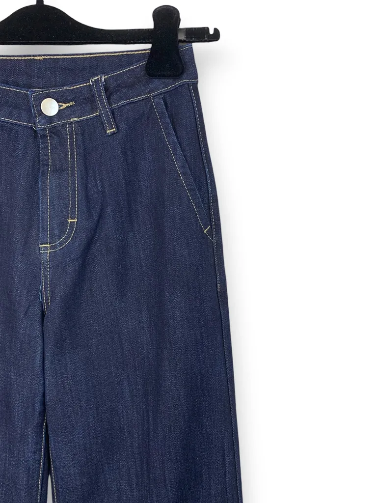 Jeans - Image 2