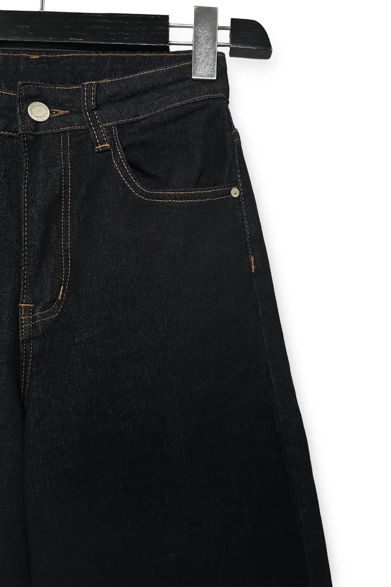 Jeans - Image 4