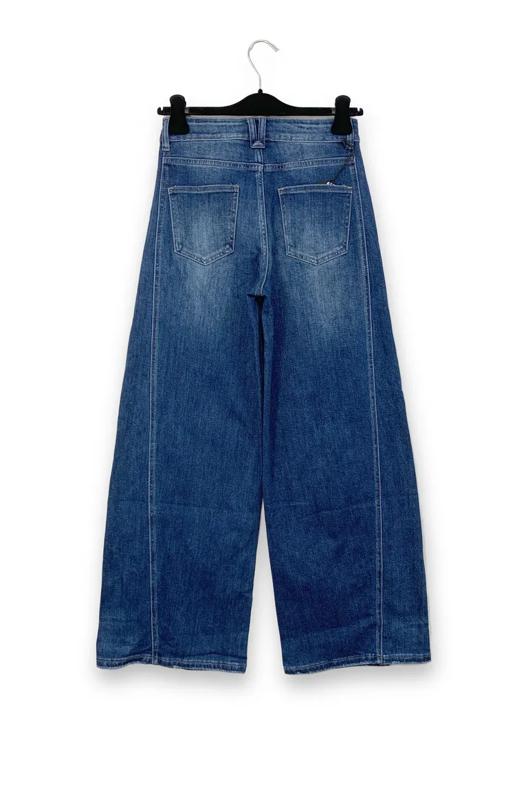 Jeans - Image 3