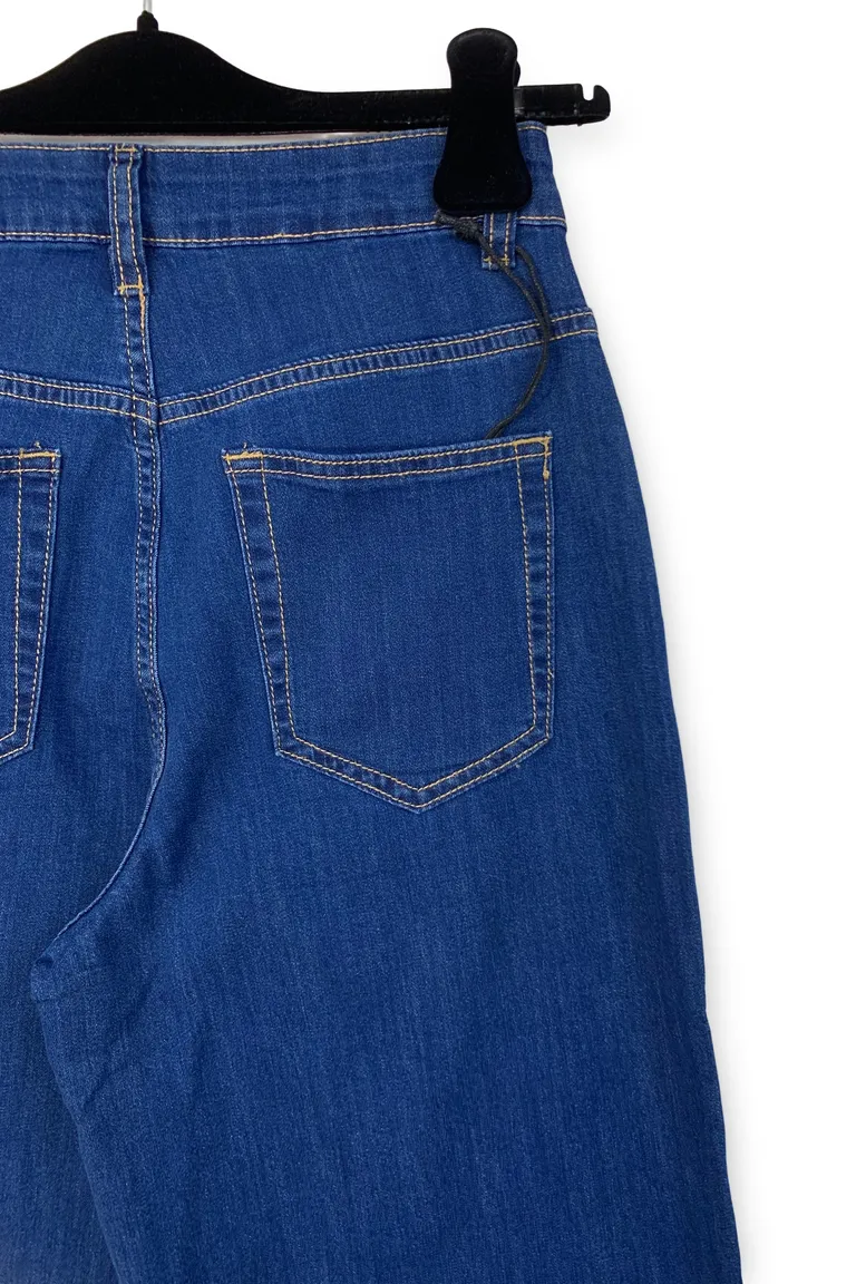 Jeans - Image 4