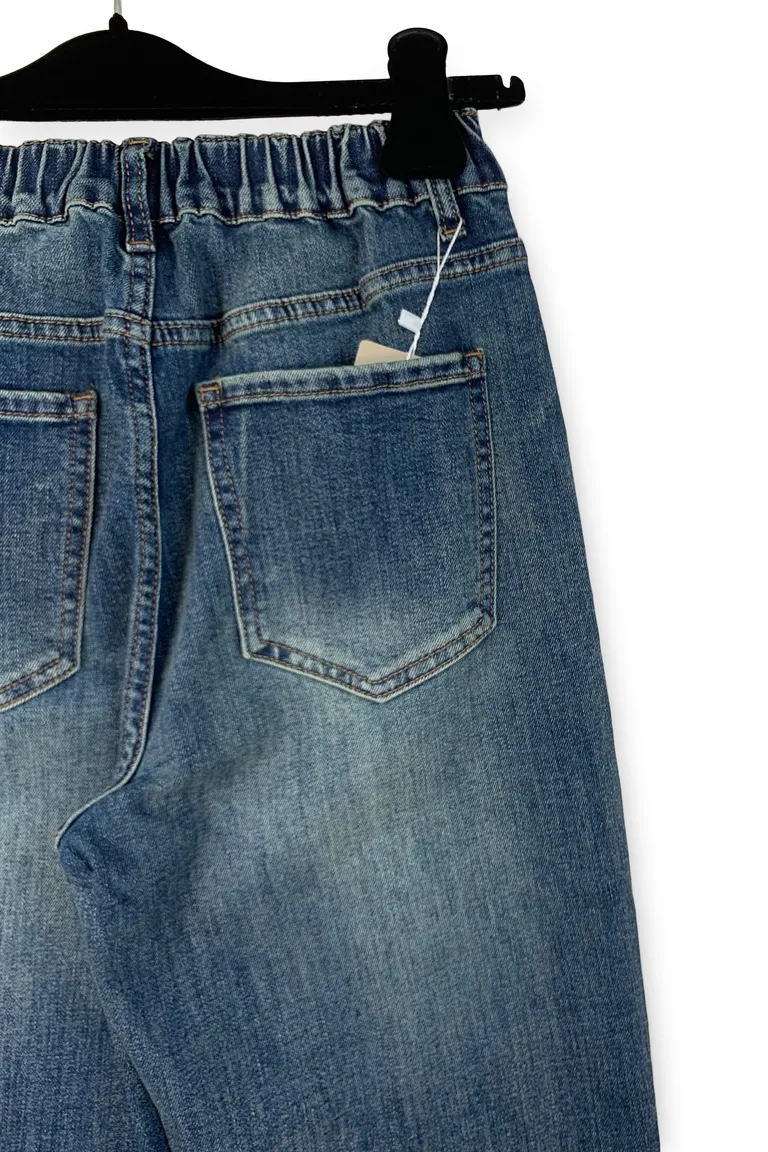 Jeans - Image 4